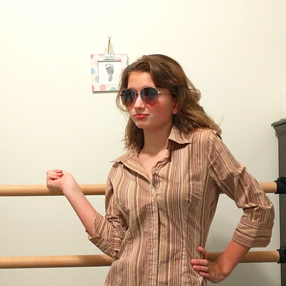 Woman's button up